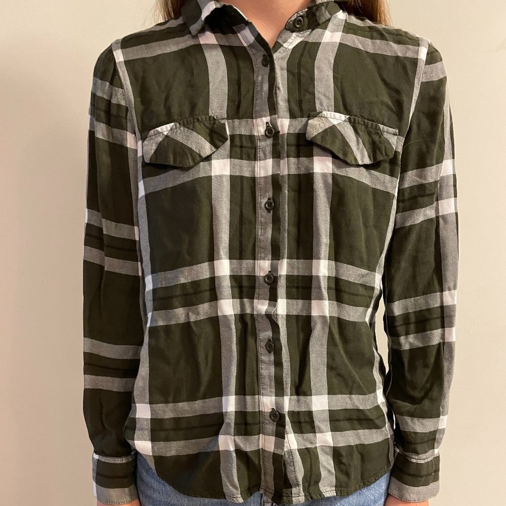 Olive green and white lightweight flannel - Alexander Jordan size small
